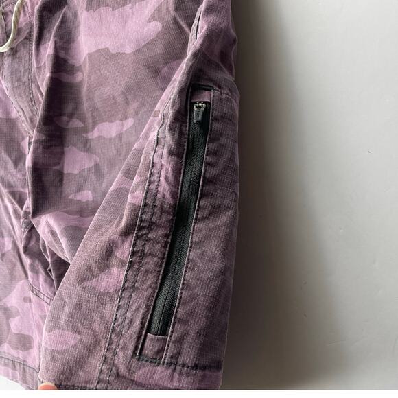 Vuori Camouflage Ripstop Shorts - Men’s XXL - Great Condition - Picture 9 of 10